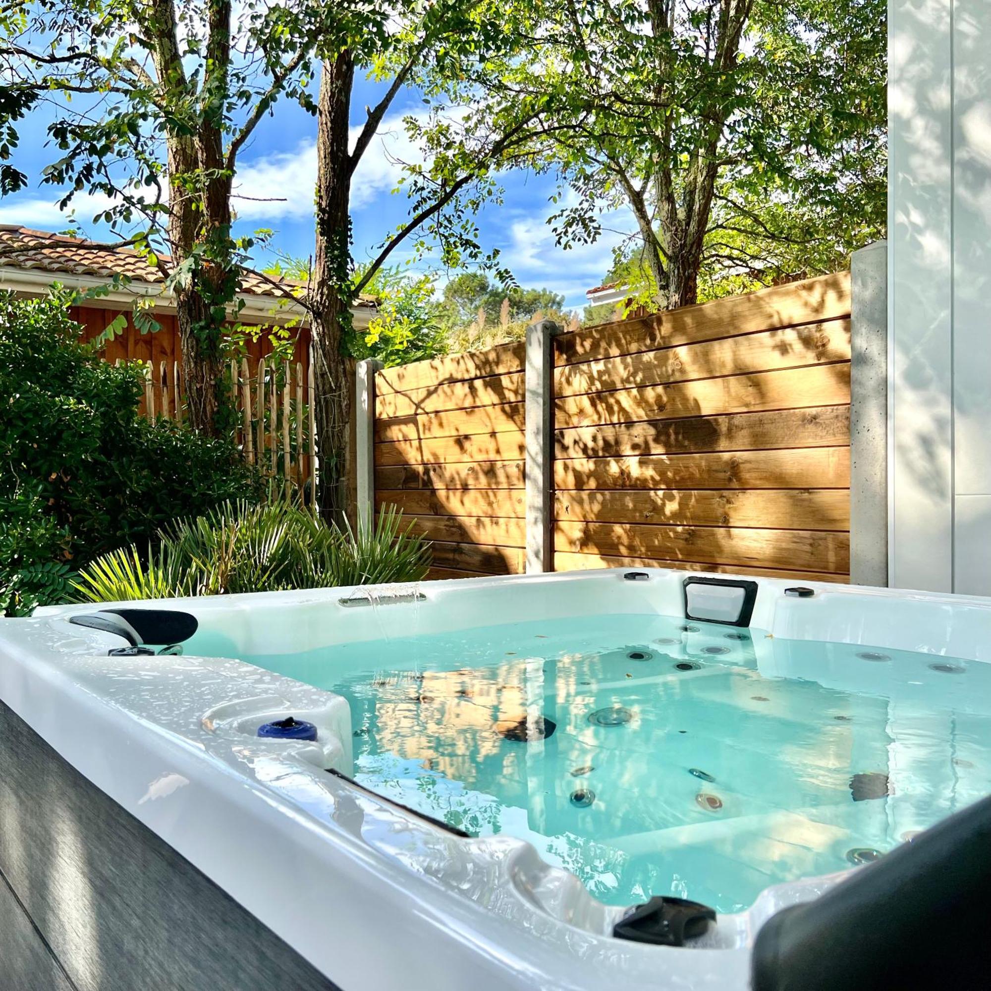 La Villa Du Lac - Piscine Chauffee - Jacuzzi - Clim La Teste-de-Buch Exterior photo
